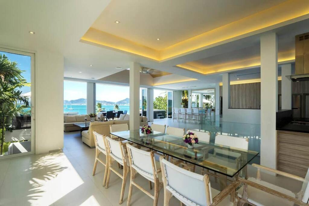 Villa Nirvana - Beachfront Tropical Chic 4Br Haven In Cape Panwa, Phuket บ้านมะขาม ภายนอก รูปภาพ